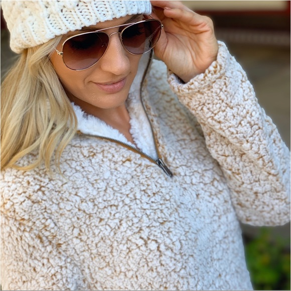 ✨LAST ONE ✨Mustard Sherpa pullover - Picture 3 of 3